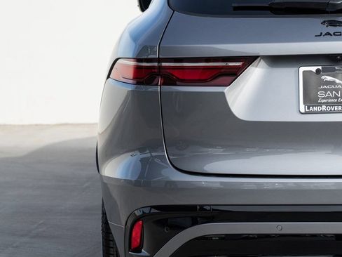 Used 2025 Jaguar F-PACE R-Dynamic S AWD/4WD image 5