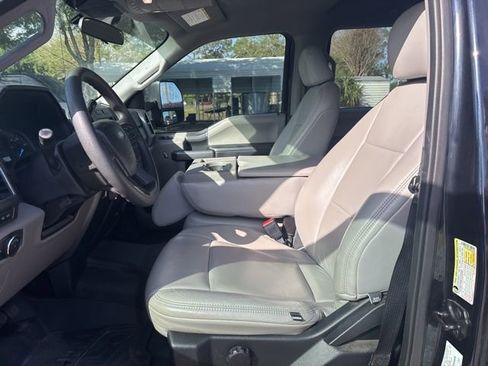Used 2021 Ford F250 XLT w/ FX4 Off-Road Package image 9