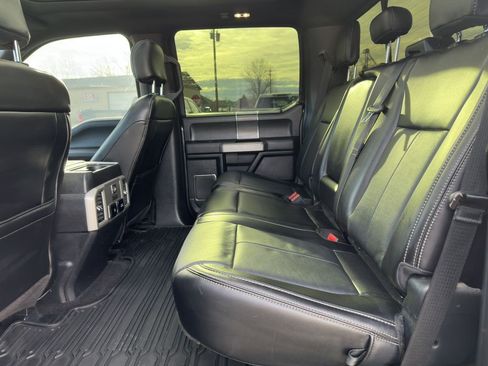 Used 2020 Ford F150 Lariat w/ Equipment Group 502A Luxury AWD/4WD image 16