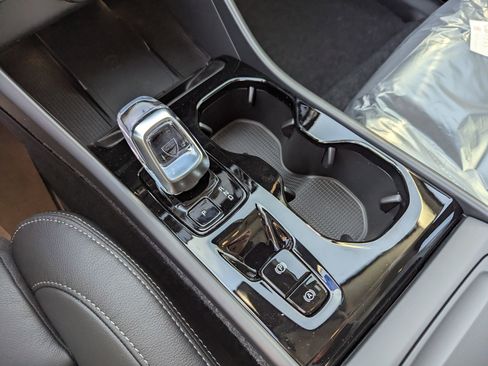 New 2026 Volvo XC40 B5 Plus w/ Protection Package Premier image 16