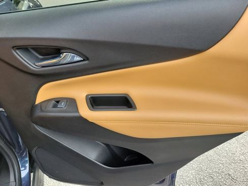 Used 2019 Chevrolet Equinox Premier image 11