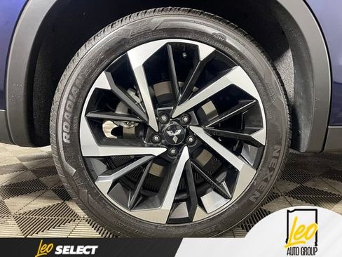 Used 2024 Mitsubishi Outlander SE AWD/4WD image 29