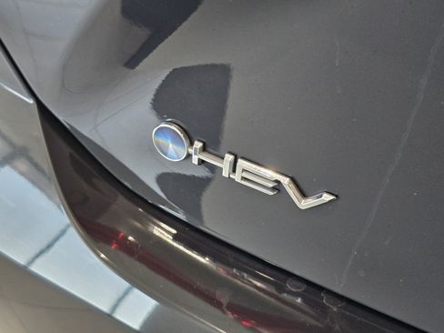 Certified 2025 Toyota Camry XLE FWD image 17