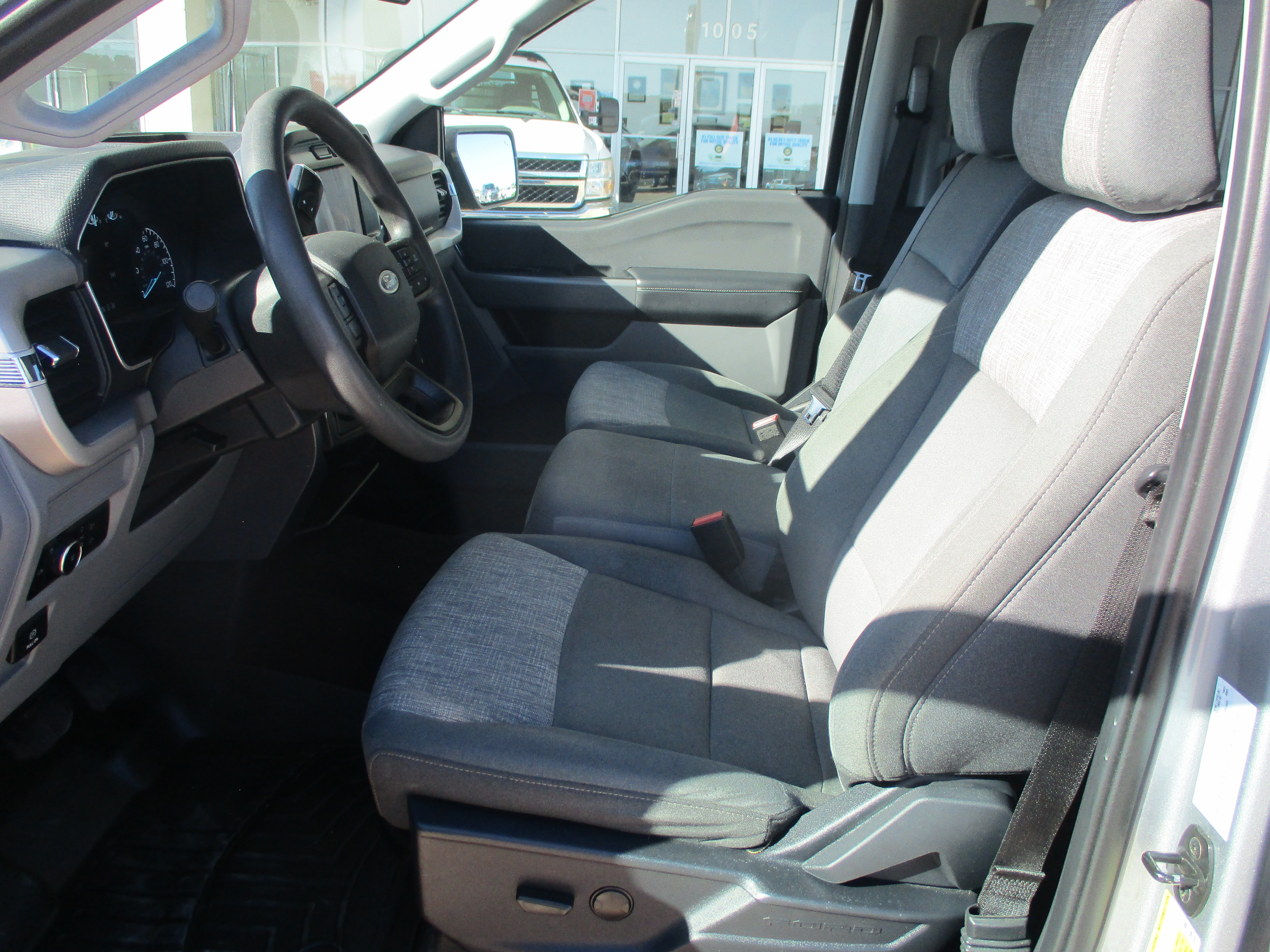 Used 2023 Ford F150 XLT AWD/4WD image 10