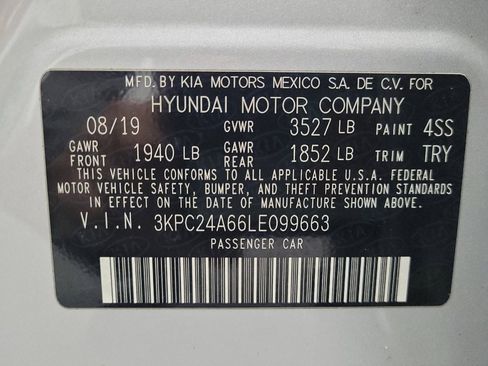 Used 2020 Hyundai Accent SE image 33
