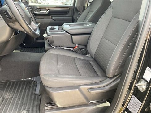 Used 2024 Chevrolet Silverado 2500 LT image 10