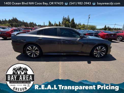 Used 2013 Dodge Charger SRT8 w/ Adaptive Cruise Control Group RWD image 7