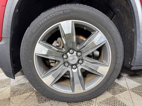 Used 2019 GMC Acadia SLT image 12