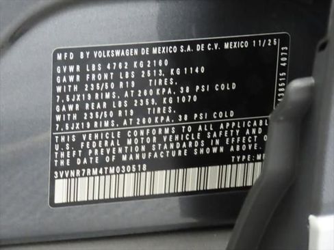 New 2026 Volkswagen Tiguan SE image 30