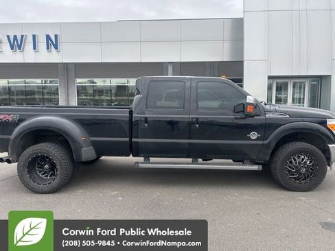 Used 2016 Ford F350 Lariat w/ Lariat Ultimate Package image 3