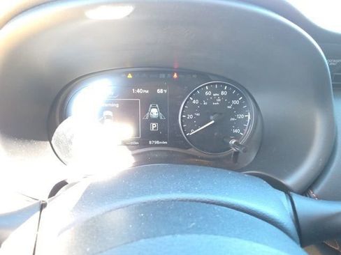 Used 2024 Nissan Kicks SR w/ SR Premium Package image 16