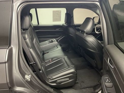 Used 2021 Jeep Grand Cherokee L Limited image 27