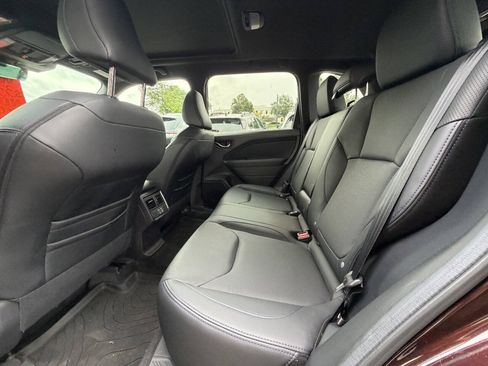 Used 2026 Subaru Forester Limited AWD/4WD image 25