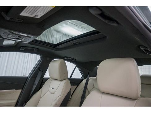 New 2025 Cadillac CT4 Premium Luxury image 19