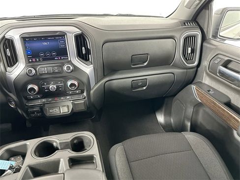 Used 2020 GMC Sierra 1500 Elevation image 24