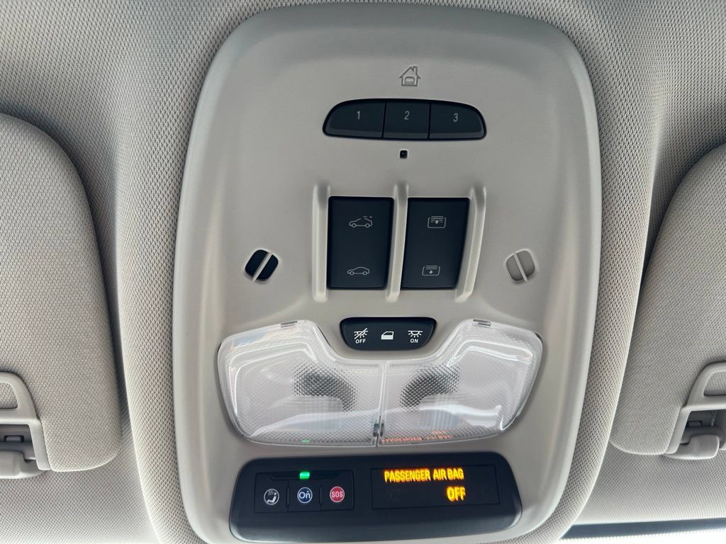 Used 2026 Buick Encore GX Avenir w/ Avenir Technology Package AWD/4WD image 17