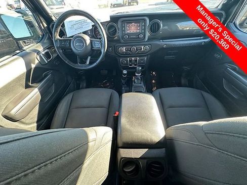 Used 2020 Jeep Wrangler Unlimited Sport image 18