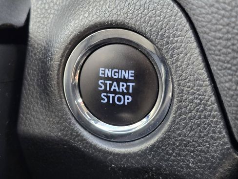 Used 2022 Toyota RAV4 XLE Premium AWD/4WD image 13