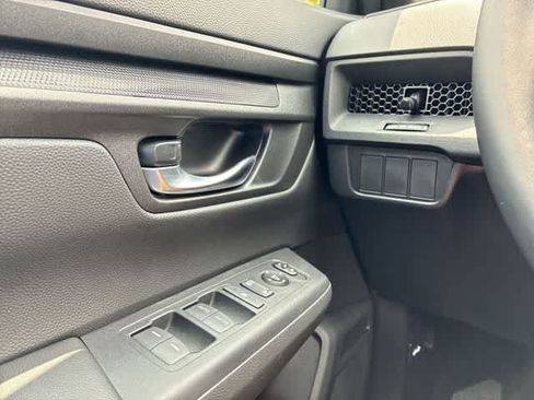 Used 2026 Honda CR-V Sport image 41