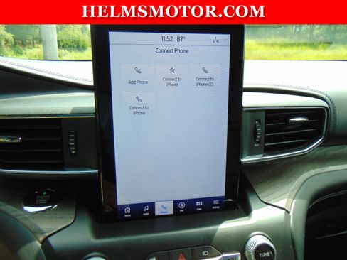 Used 2020 Ford Explorer Platinum w/ Premium Technology Package AWD/4WD image 28