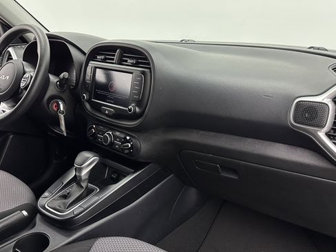 Used 2024 Kia Soul LX w/ Option Group 015 image 33