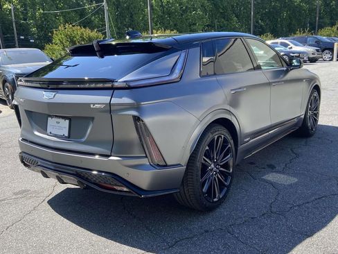 New 2026 Cadillac Lyriq V AWD/4WD image 5