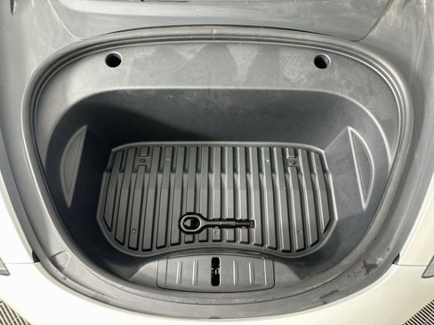 Used 2023 Tesla Model 3 Standard Range RWD image 31
