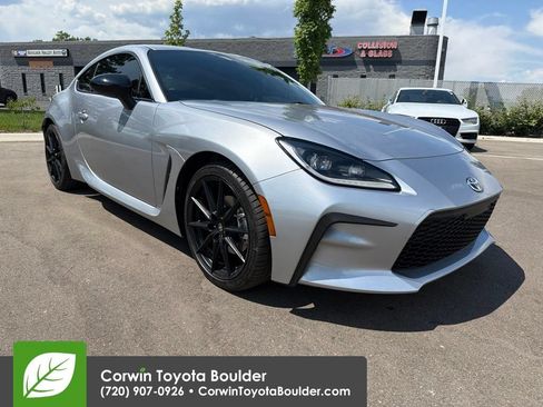 Used 2025 Toyota GR86 Premium w/ ALL Weather Mat Package (TMS) RWD image 1