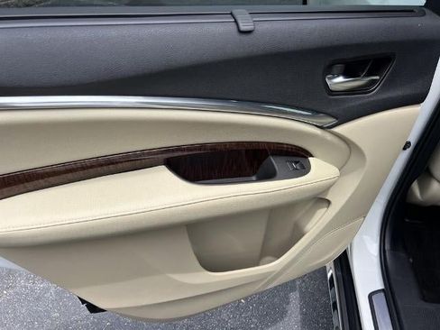 Used 2018 Acura MDX FWD w/ Tech & Entertainment image 22