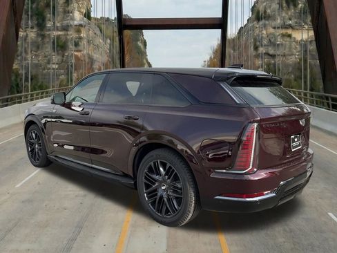 New 2025 Cadillac Escalade IQ Sport 1 w/ LPO, ONYX Package AWD/4WD image 7
