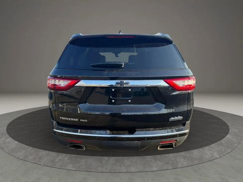 Used 2019 Chevrolet Traverse High Country w/ LPO, Floor Liner Package AWD/4WD image 6