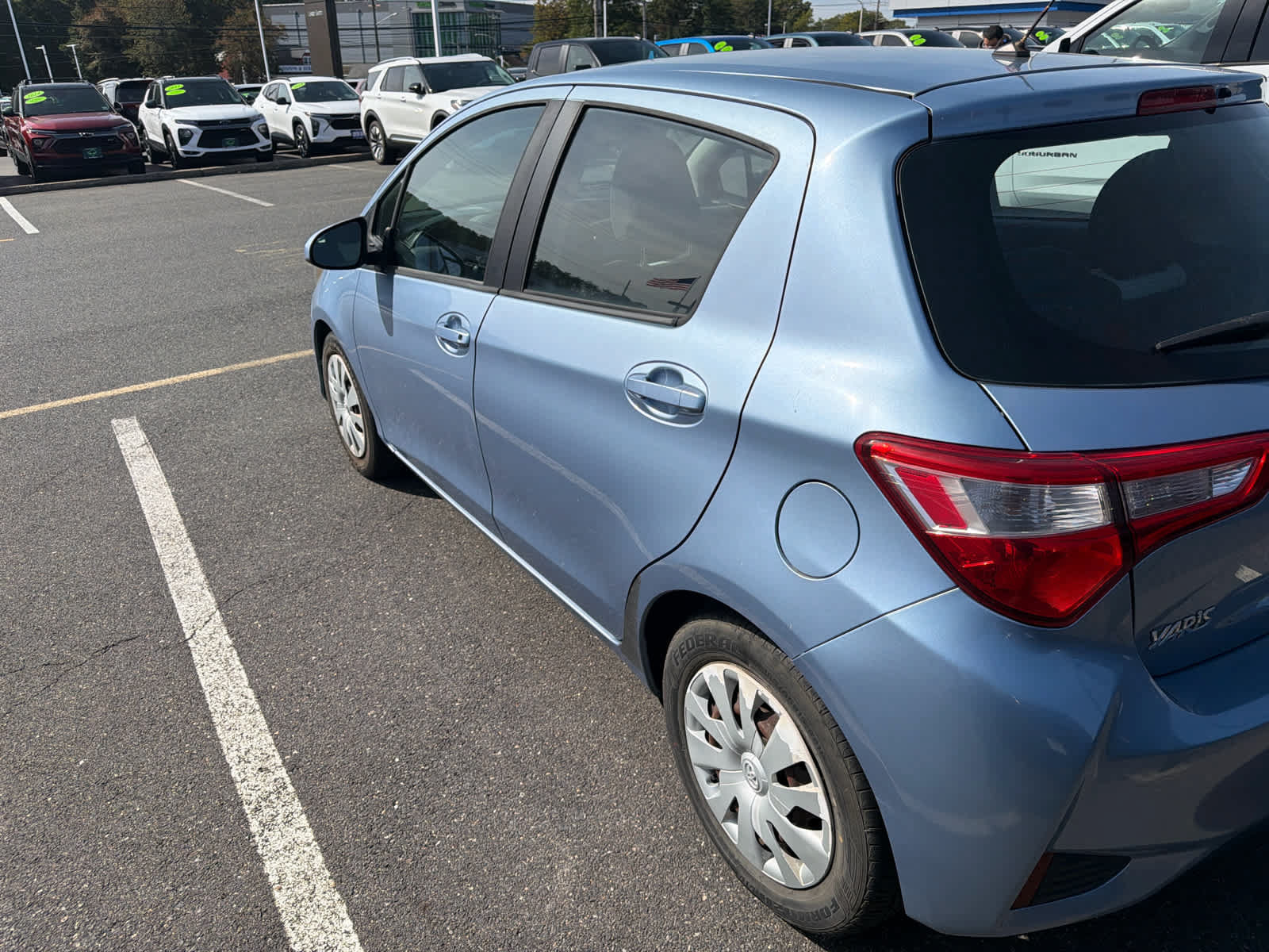 Used 2018 Toyota Yaris L FWD image 4