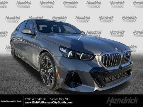 New 2026 BMW 530i xDrive w/ M Sport Package image 1