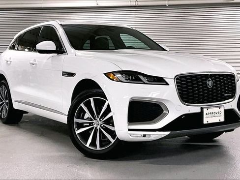 Certified 2025 Jaguar F-PACE R-Dynamic S image 12