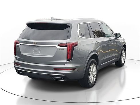 Certified 2023 Cadillac XT6 Luxury image 4