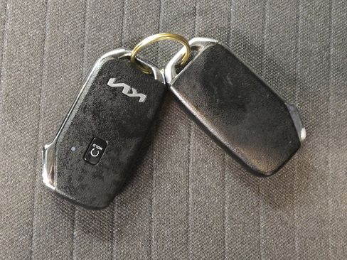 Used 2023 Kia Seltos S FWD image 32