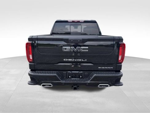 Used 2025 GMC Sierra 1500 Denali Ultimate AWD/4WD image 18