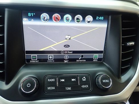 Used 2017 GMC Acadia SLT AWD/4WD image 5