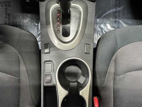 Used 2013 Nissan Rogue SV AWD/4WD image 24