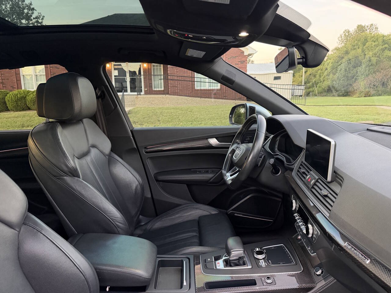 Used 2018 Audi SQ5 Prestige w/ Prestige Package AWD/4WD image 29