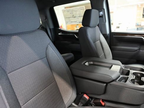 New 2026 GMC Sierra 1500 Elevation image 9