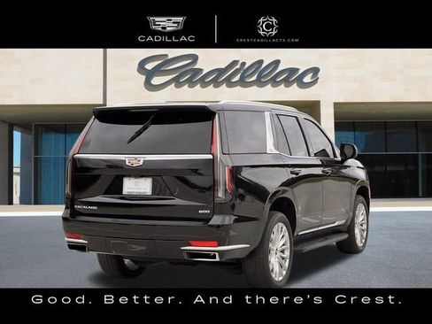 Used 2024 Cadillac Escalade Premium Luxury image 3