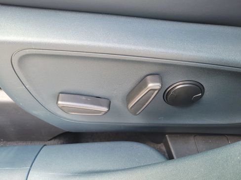 Certified 2024 Ford Maverick Lariat AWD/4WD image 17