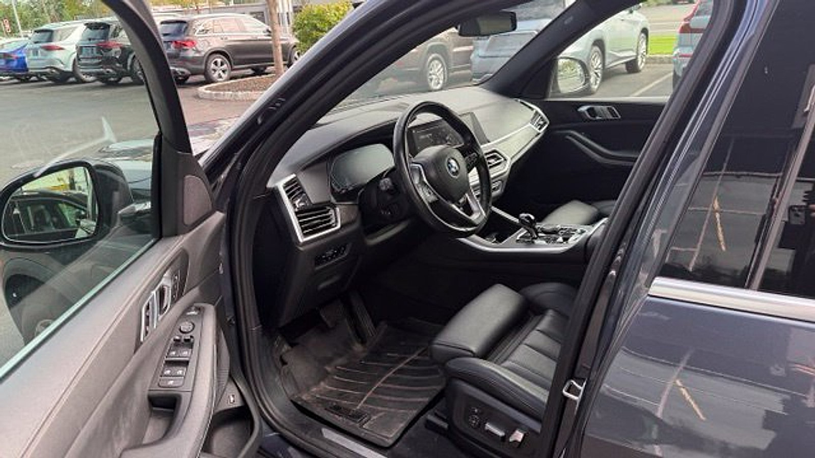 Used 2022 BMW X5 xDrive45e AWD/4WD image 13