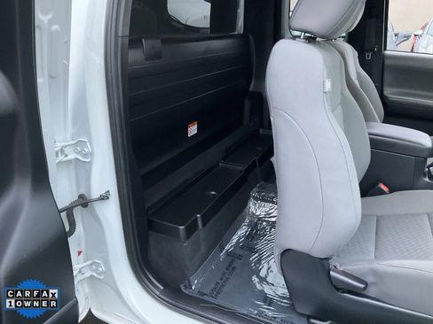 Used 2022 Toyota Tacoma SR image 43