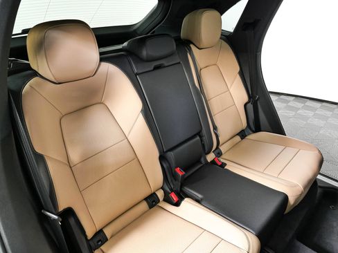 New 2026 Porsche Cayenne AWD/4WD image 23