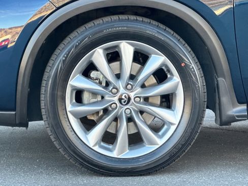 Used 2019 INFINITI QX50 Luxe w/ Navigation Package image 32