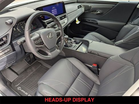 New 2025 Lexus ES 350 Ultra Luxury image 11