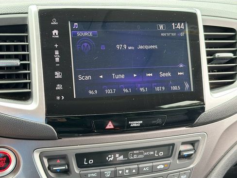 Used 2018 Honda Pilot EX-L image 12