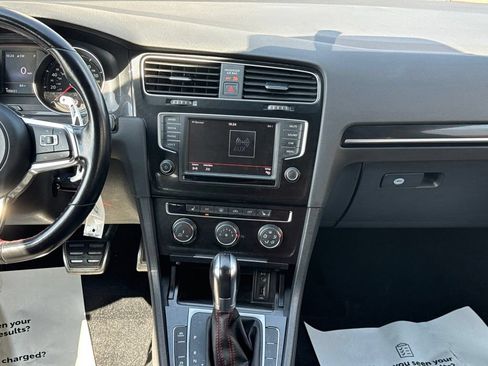 Used 2016 Volkswagen GTI S FWD image 18